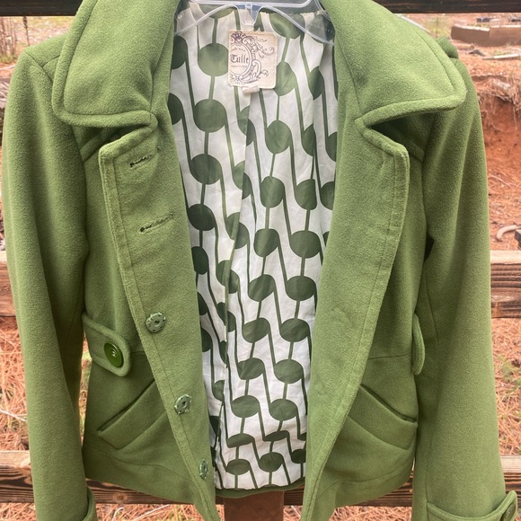 Tulle brand jacket w/ hood💚 Size small - Picture 6 of 6